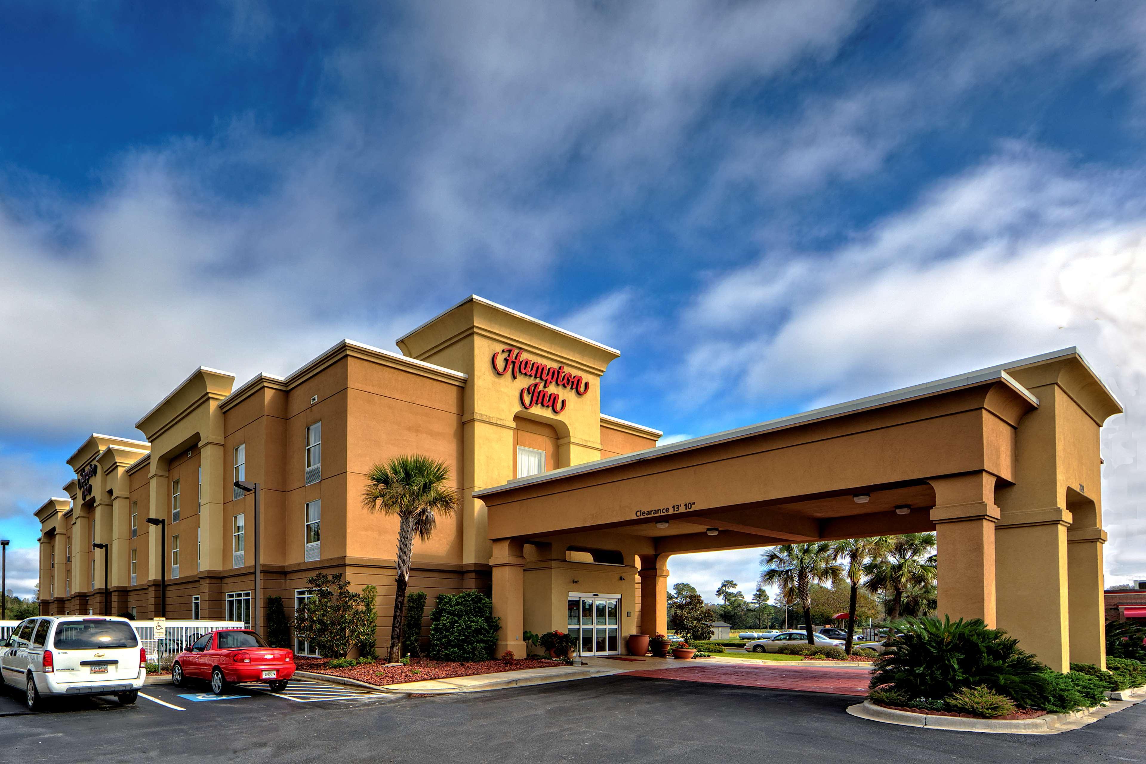 Hampton Inn Мэннинг Экстерьер фото